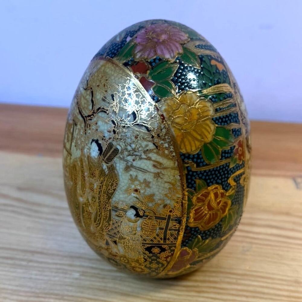 Vintage Japanese Satsuma Style Porcelain Egg Geisha Floral Gold Moriage Decor
